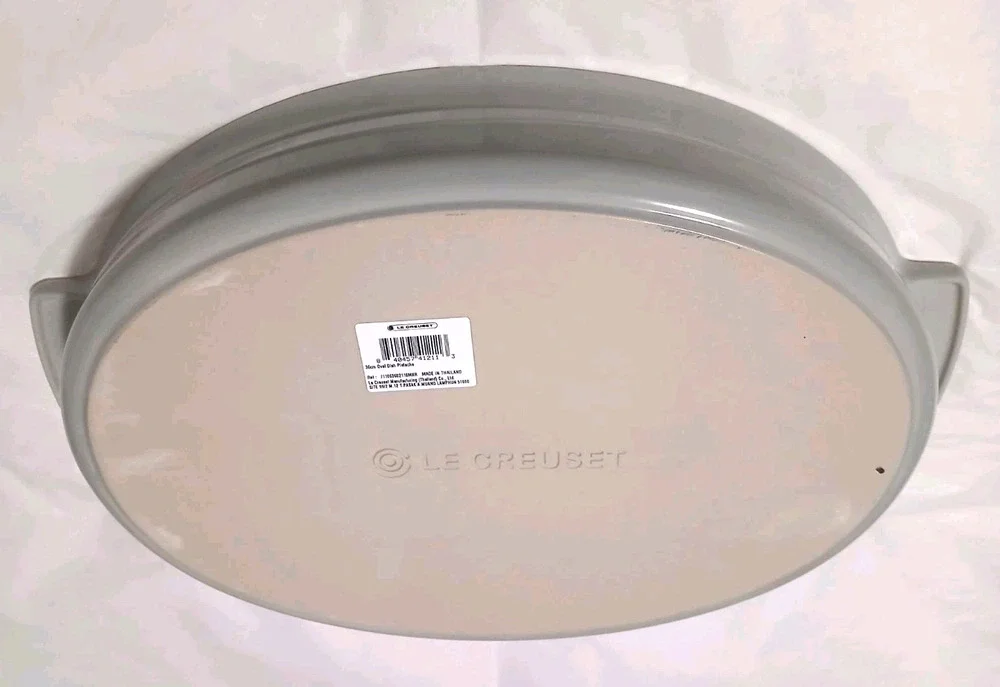 Le Creuset Seconds Large Oval Casserole Baking Dish 36cm / 3.60qt - Pistache
